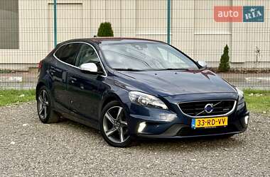 Хэтчбек Volvo V40 2014 в 