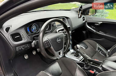 Хэтчбек Volvo V40 2013 в 