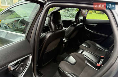 Хэтчбек Volvo V40 2013 в 