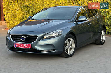 Хэтчбек Volvo V40 2014 в Стрые