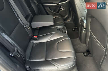 Хэтчбек Volvo V40 2014 в 