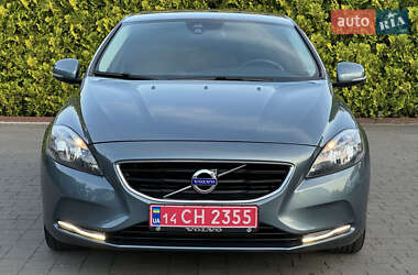 Хэтчбек Volvo V40 2014 в 