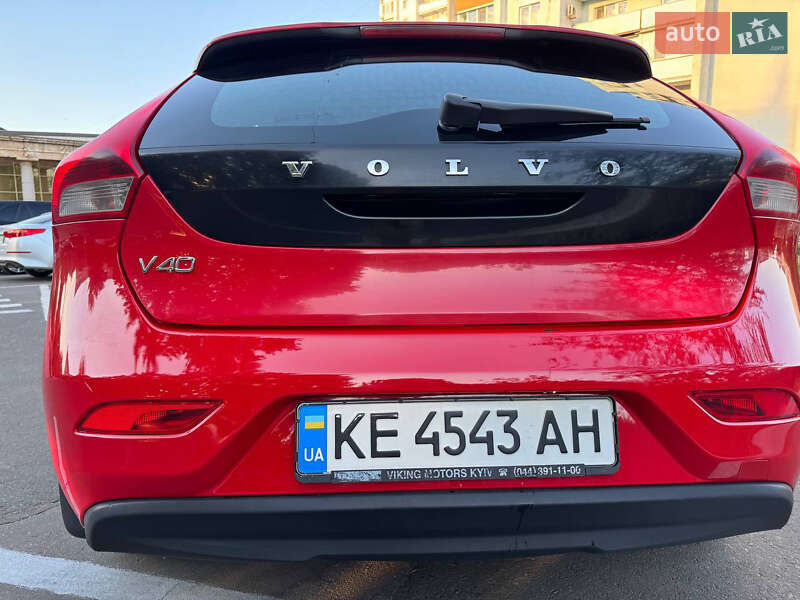 Хетчбек Volvo V40 2013 в Кривому Розі
