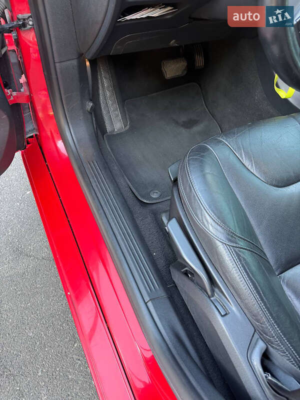 Хетчбек Volvo V40 2013 в Кривому Розі