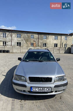 Универсал Volvo V40 2003 в 