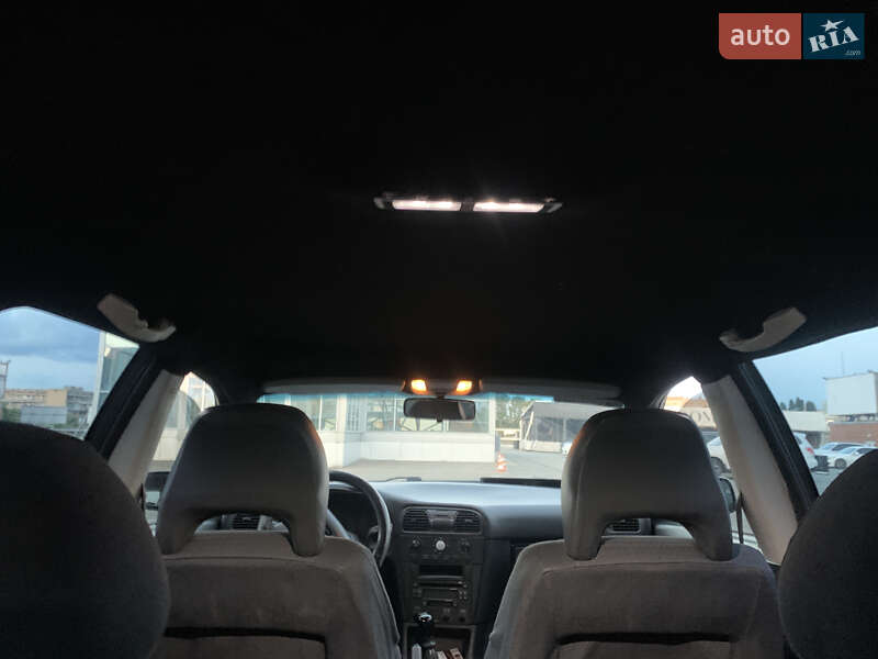 Универсал Volvo V40 2001 в Киеве