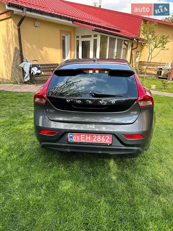 Хэтчбек Volvo V40 2013 в Луцке фото 8 Хэтчбек Volvo V40 2013 в Луцке