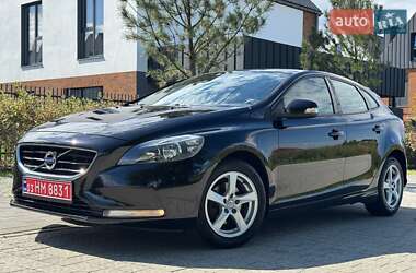 Хэтчбек Volvo V40 2013 в Львове
