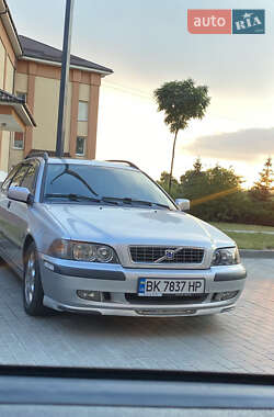 Універсал Volvo V40 2002 в 