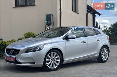 Хэтчбек Volvo V40 2014 в Стрые
