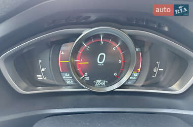 Хэтчбек Volvo V40 2013 в 