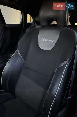 Хэтчбек Volvo V40 2014 в 