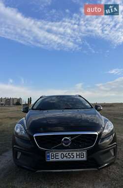 Хэтчбек Volvo V40 2014 в 