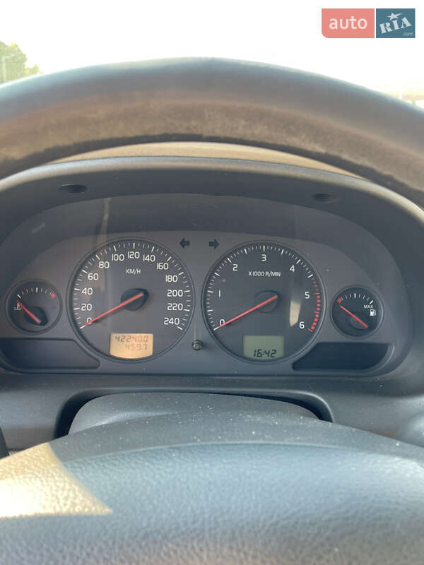Универсал Volvo V40 2003 в Черкассах