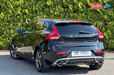 Хэтчбек Volvo V40 2015 в 