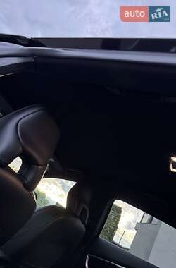 Хэтчбек Volvo V40 2014 в 