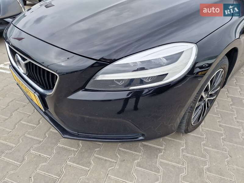 Хетчбек Volvo V40 2018 в Вінниці