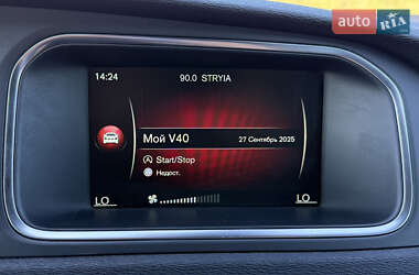 Хэтчбек Volvo V40 2014 в 