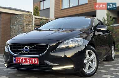 Хэтчбек Volvo V40 2014 в 