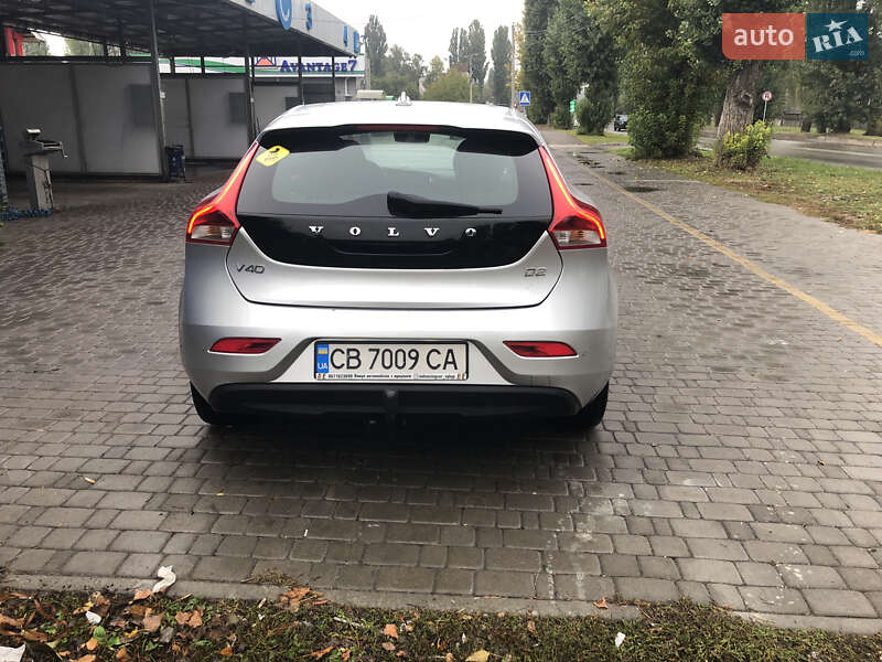 Хэтчбек Volvo V40 2017 в Нежине фото 9 Хэтчбек Volvo V40 2017 в Нежине