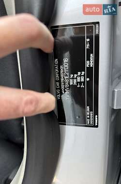 Хэтчбек Volvo V40 2013 в 