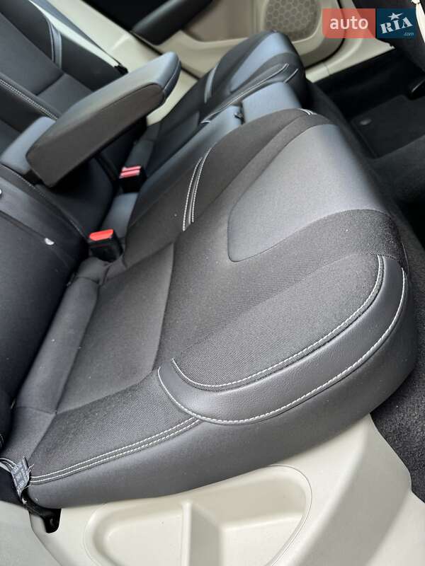Хэтчбек Volvo V40 2013 в Стрые