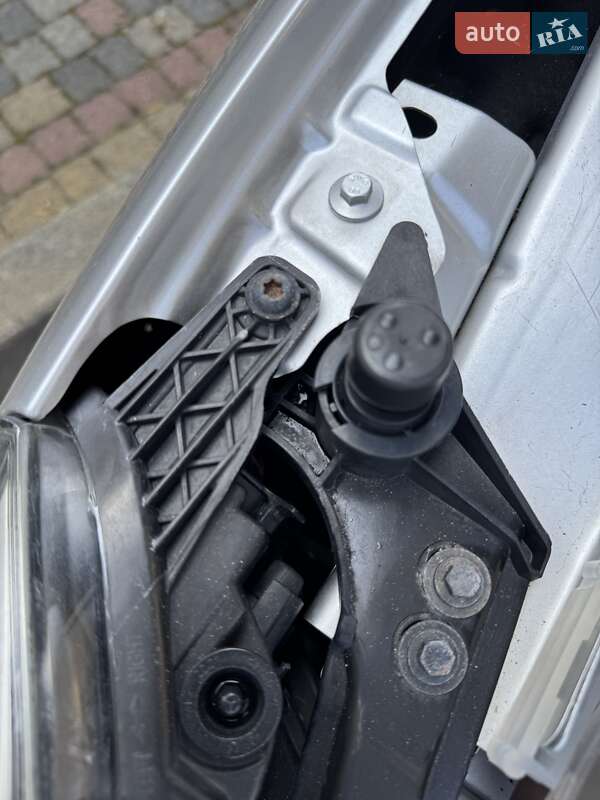 Хэтчбек Volvo V40 2013 в Стрые