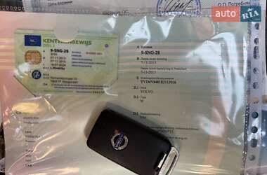 Хэтчбек Volvo V40 2013 в 
