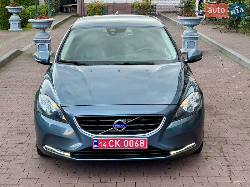 Хэтчбек Volvo V40 2013 в Стрые