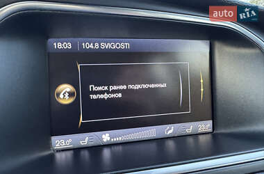 Хэтчбек Volvo V40 2013 в 