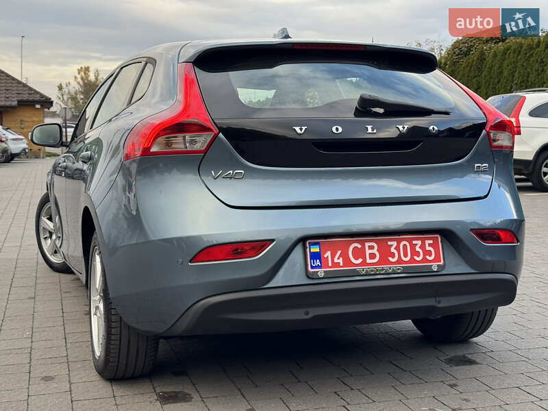 Хетчбек Volvo V40 2013 в Стрию