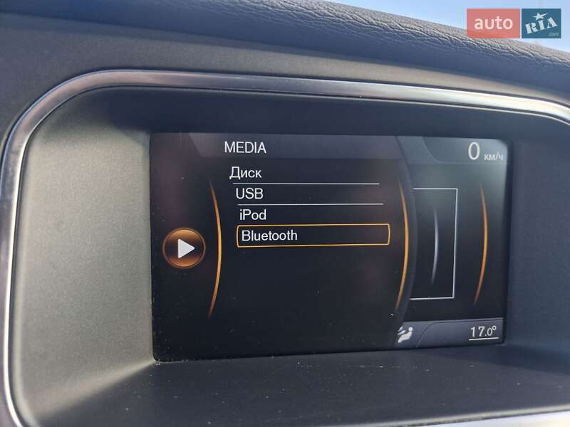 Хетчбек Volvo V40 2014 в Миколаєві