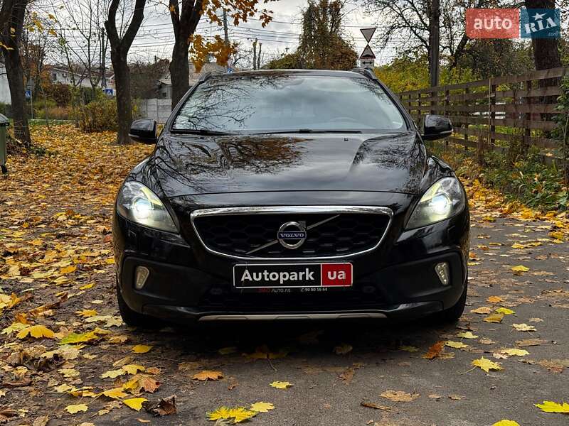 Хетчбек Volvo V40 2015 в Києві фото 3 Хетчбек Volvo V40 2015 в Києві