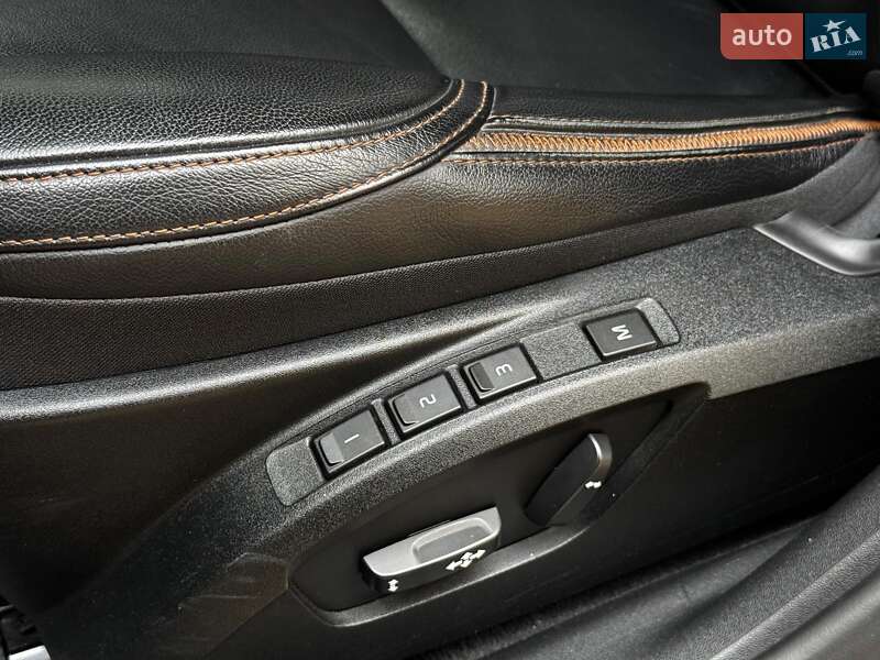 Хетчбек Volvo V40 2015 в Києві фото 16 Хетчбек Volvo V40 2015 в Києві