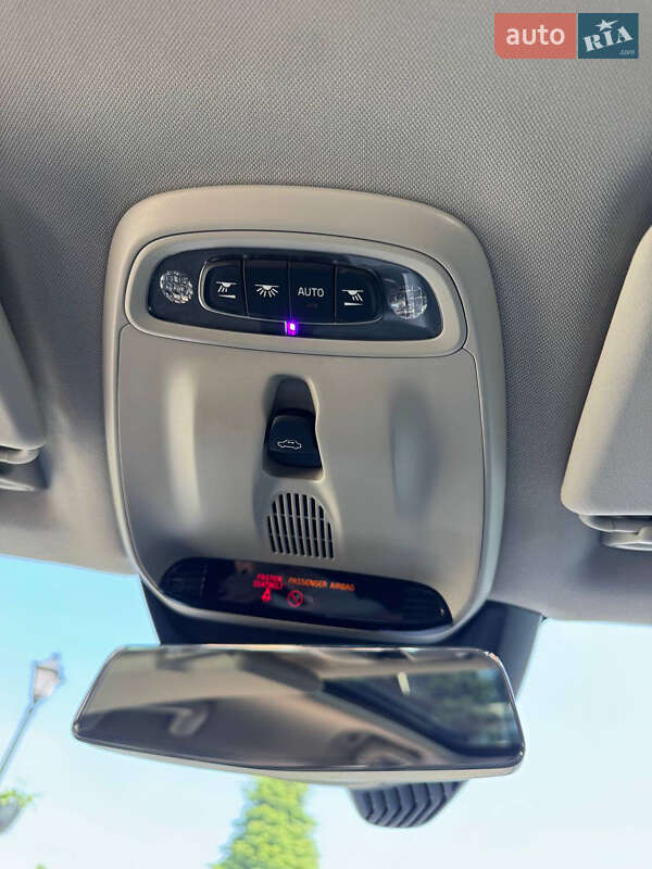 Хэтчбек Volvo V40 2013 в Львове