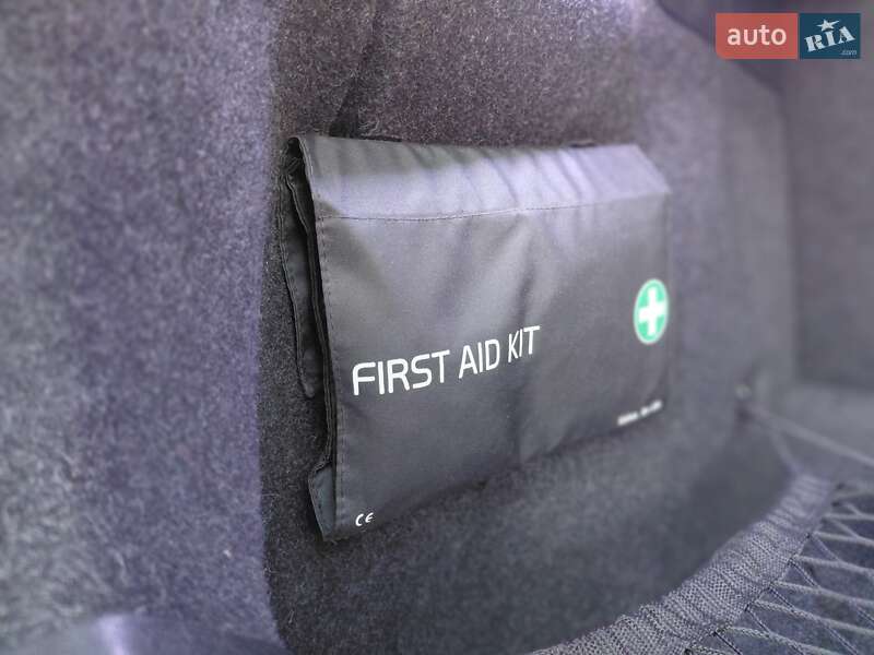 Хэтчбек Volvo V40 2013 в Бердичеве