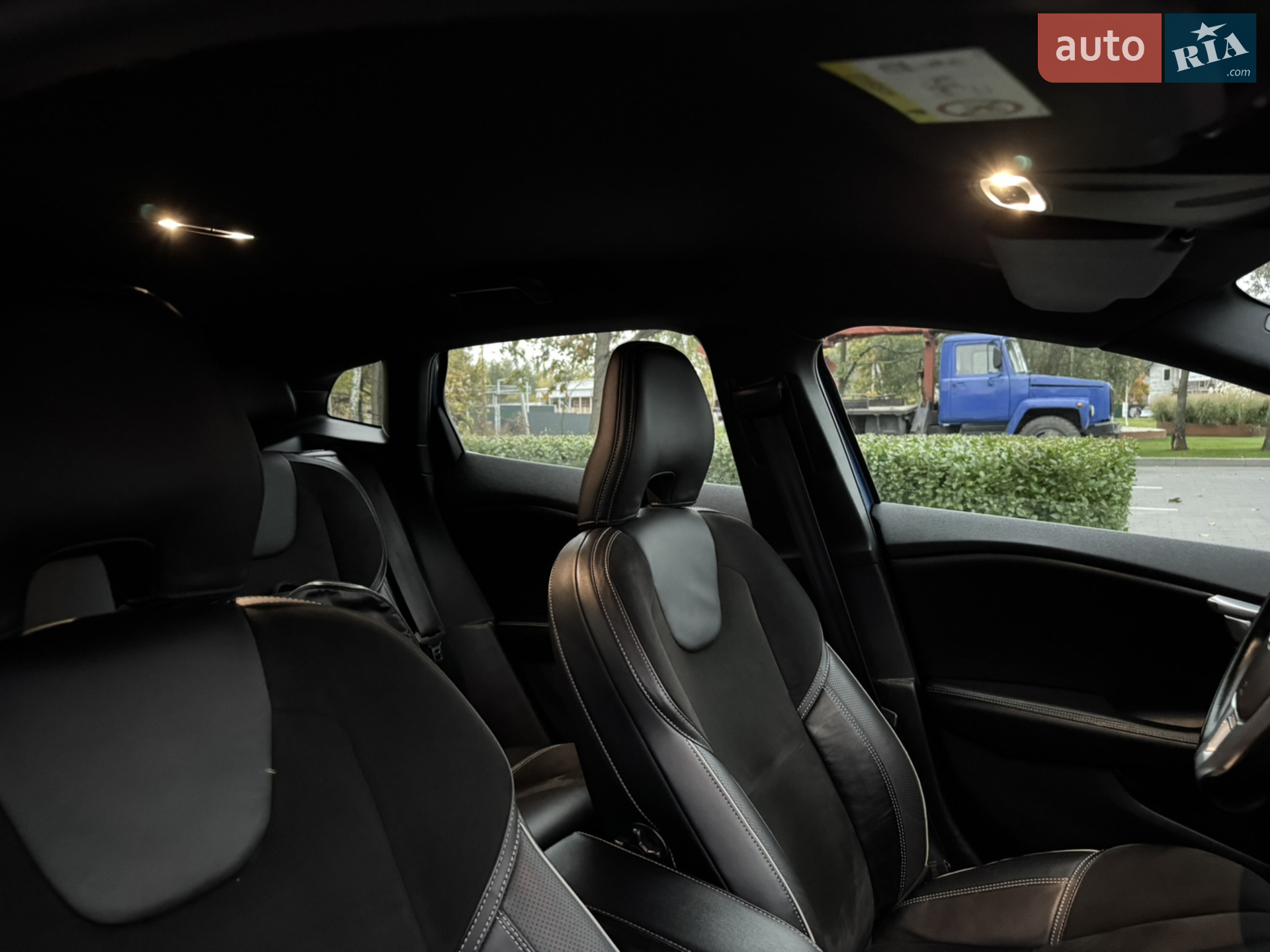 2017 Volvo V40 - мініатюра 66