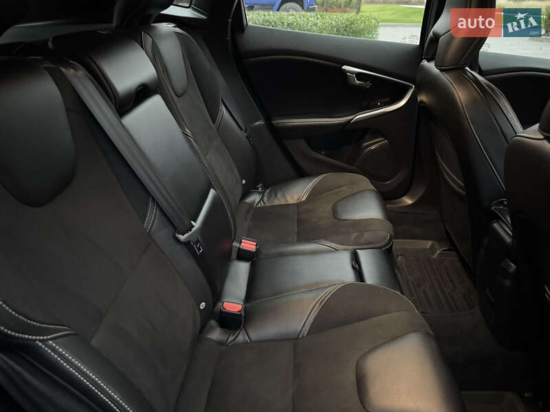 Хетчбек Volvo V40 2017 в Ірпені фото 59 Хетчбек Volvo V40 2017 в Ірпені