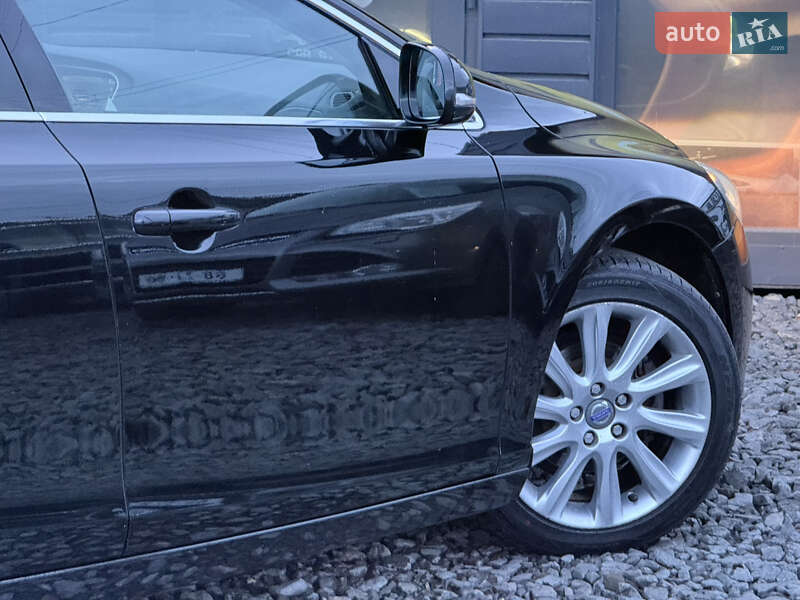 Хэтчбек Volvo V40 2013 в Стрые фото 27 Хэтчбек Volvo V40 2013 в Стрые