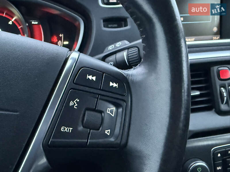 Хэтчбек Volvo V40 2013 в Стрые фото 54 Хэтчбек Volvo V40 2013 в Стрые