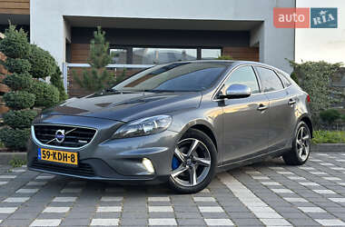 Хетчбек Volvo V40 2014 в Стрию