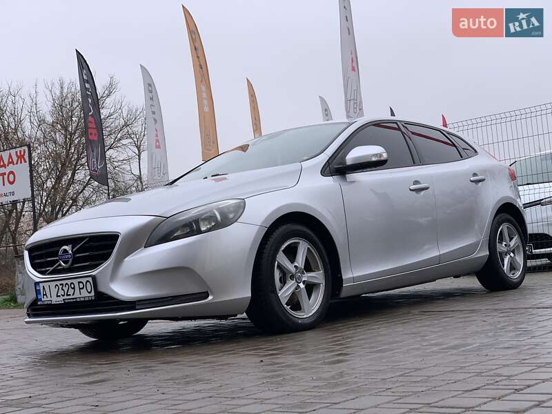 Хэтчбек Volvo V40 2014 в Бердичеве