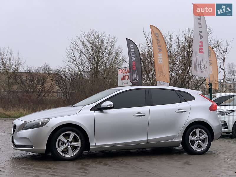 Хэтчбек Volvo V40 2014 в Бердичеве