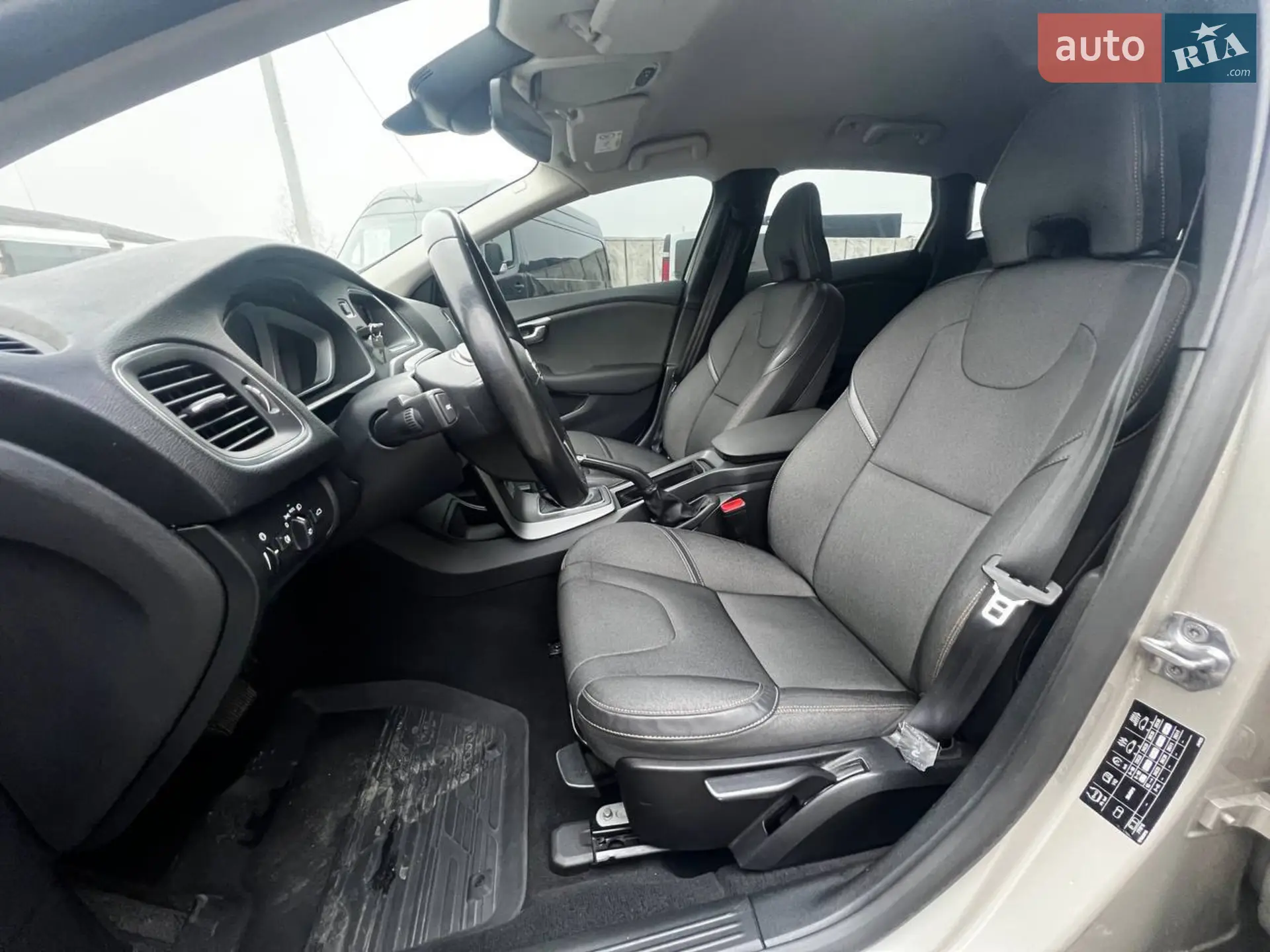 2018 Volvo V40 - мініатюра 32