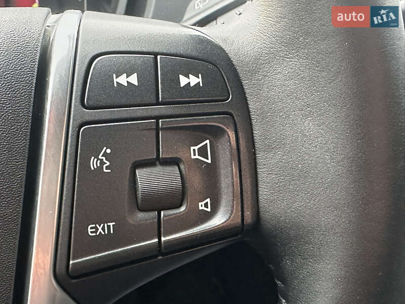 Хетчбек Volvo V40 2012 в Луцьку