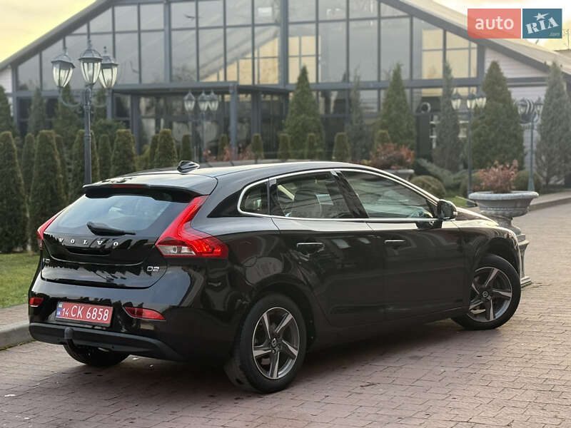 Хетчбек Volvo V40 2013 в Стрию
