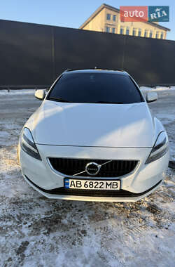 Хэтчбек Volvo V40 2016 в Виннице