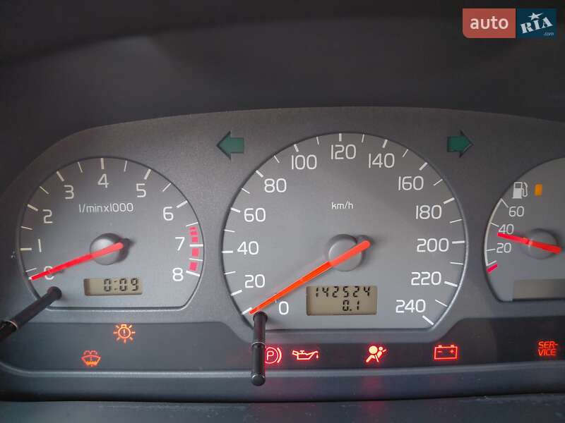 Універсал Volvo V40 1998 в Одесі фото 5 Універсал Volvo V40 1998 в Одесі