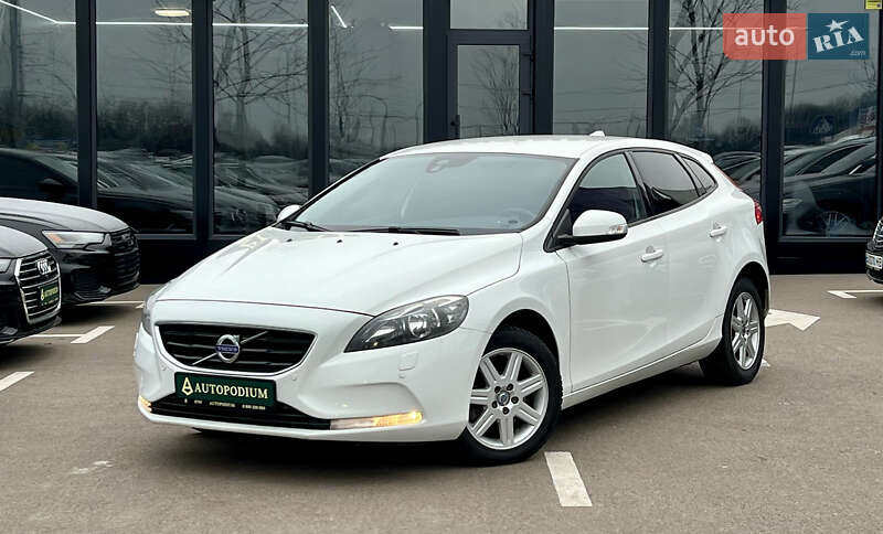 Хэтчбек Volvo V40 2013 в Киеве фото 3 Хэтчбек Volvo V40 2013 в Киеве