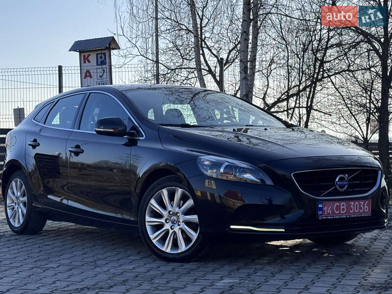 Хэтчбек Volvo V40 2013 в Стрые фото 4 Хэтчбек Volvo V40 2013 в Стрые